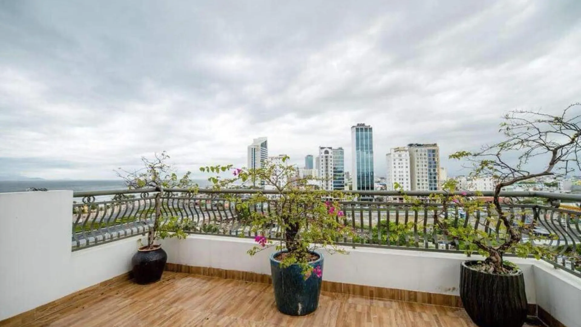 Hong Phuc 4 Hotel Da Nang Vietnam