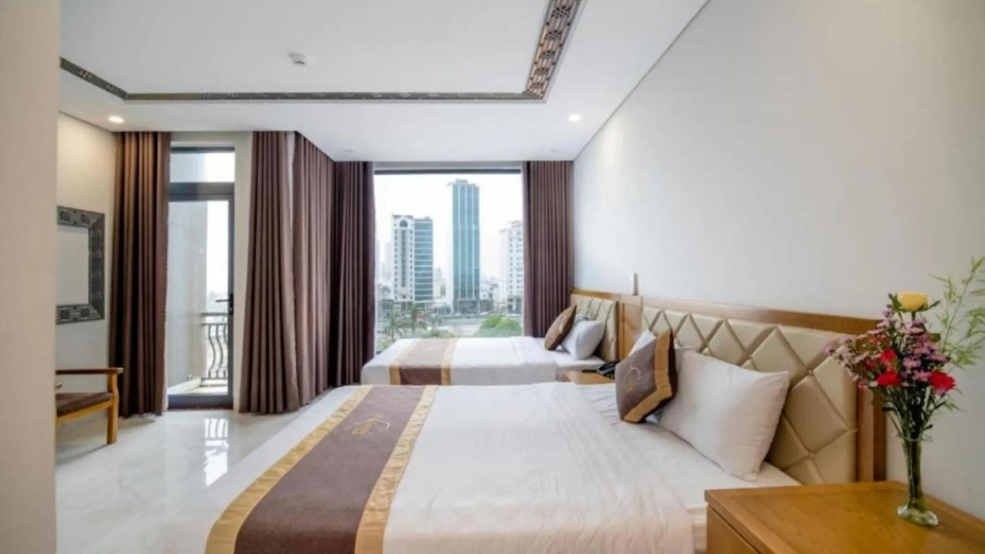 Hong Phuc 4 Hotel Da Nang 0*,